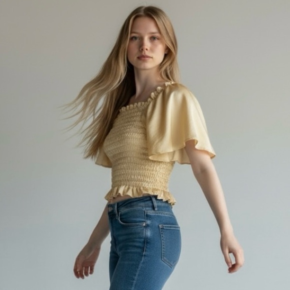 Ann Taylor Satin Smocked Peplum Peasant Blouse Flowy Short Sleeves Lemon Sz M